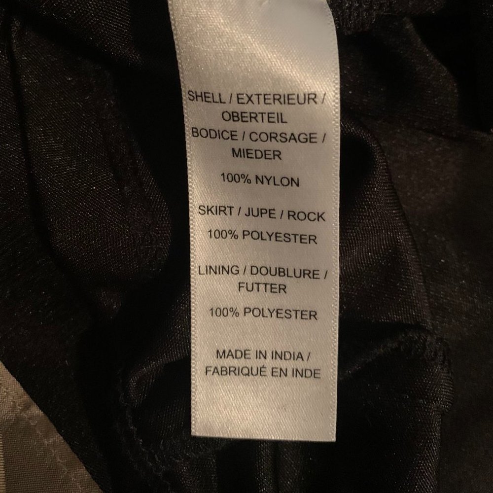 ADRIANNA PAPELL, SEQUIN SLEEVELESS COCKTAIL DRESS (pre-owned) dry cleaned size 4 - Picture 9 of 15